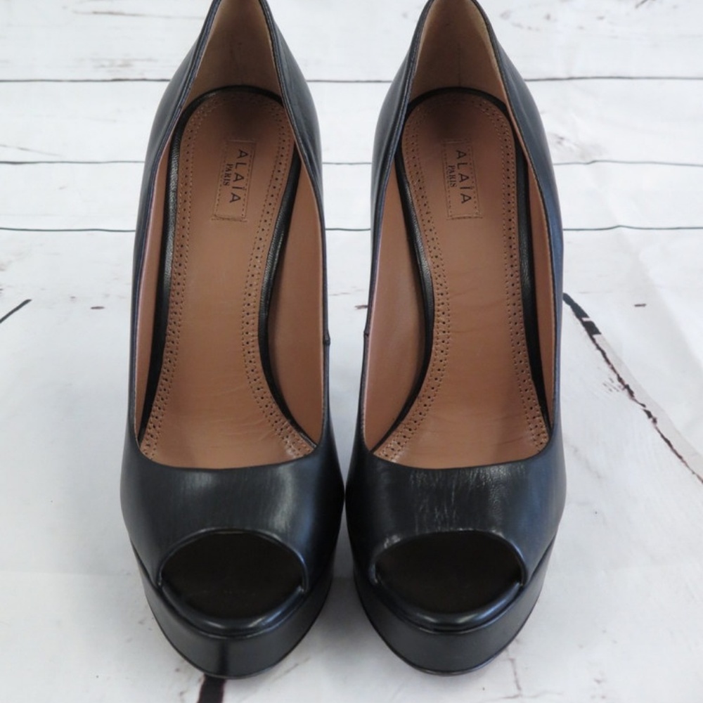 Alaia Pump Platform Peep Toe Black Leather - Picture 2 of 7